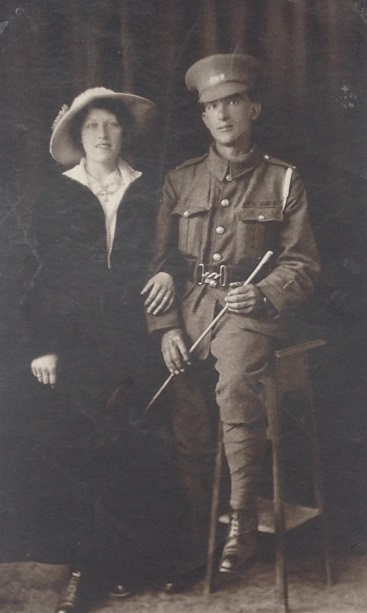 Royal Naval Division .info AB Thomas Henry Bashton KX145 Howe Battalion
