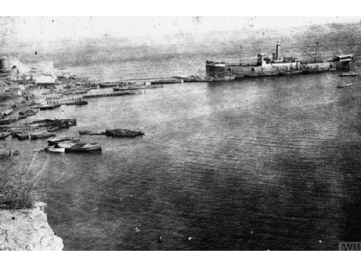 A view of the Sedd el Bahr fort and the SS RIVER CLYDE Gallipoli