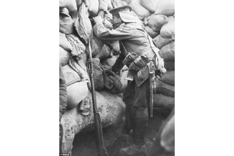 Royal Naval Division .info In the Gallipoli trenches